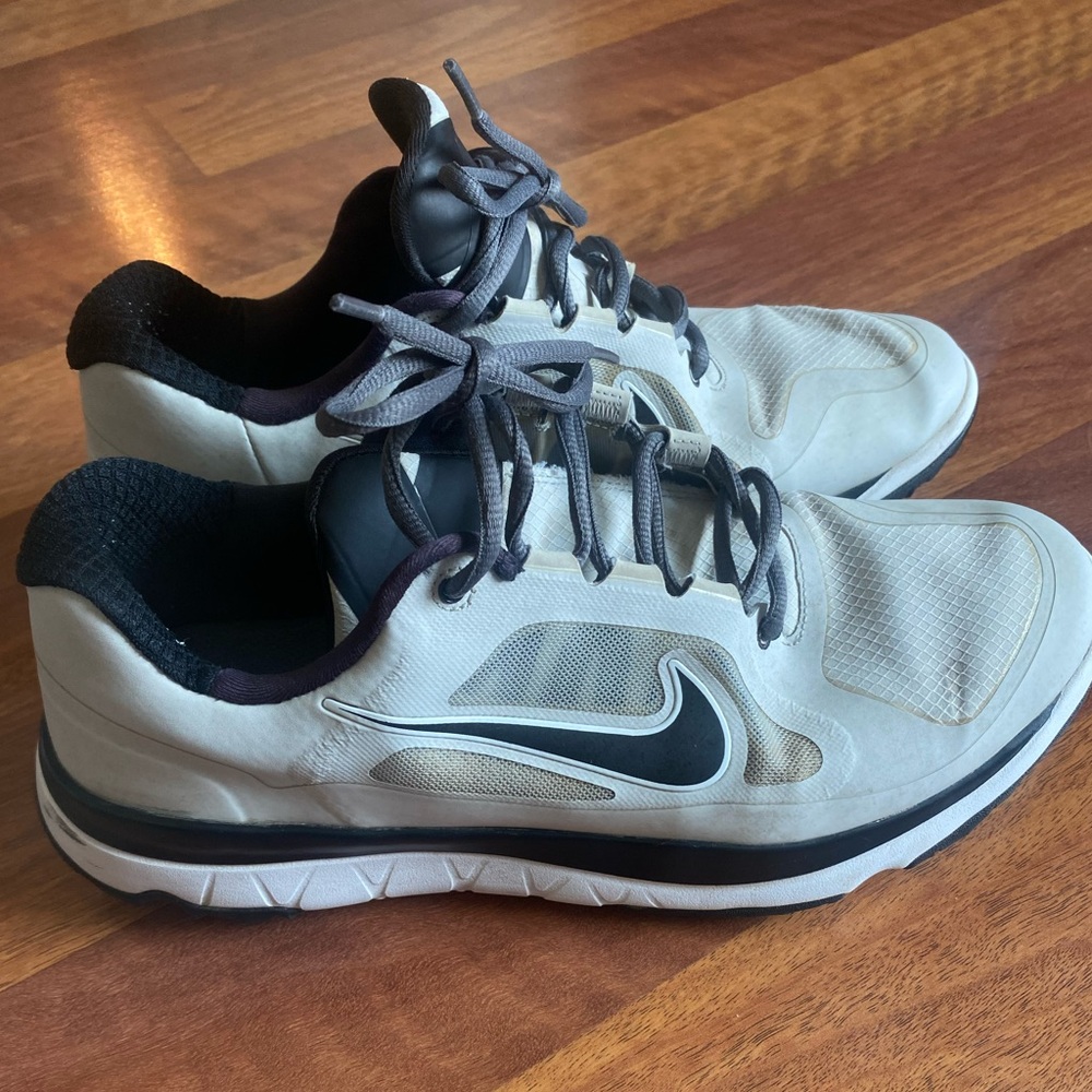 Used Mens Nike Golf Shoes
